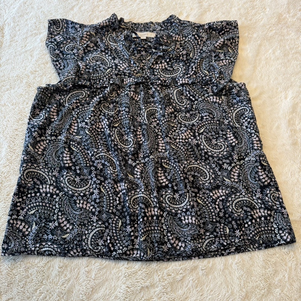 Loft Blue Paisley Floral Flutter Sleeve Tie V-neck Blouse Feminine
